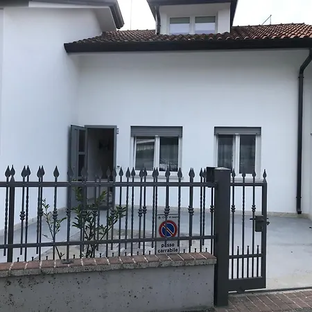 Villini Oasi - Casetta Vicino Al Mare Con Scoperto Esclusivo Da Colla Casa vacanze Lido di Jesolo